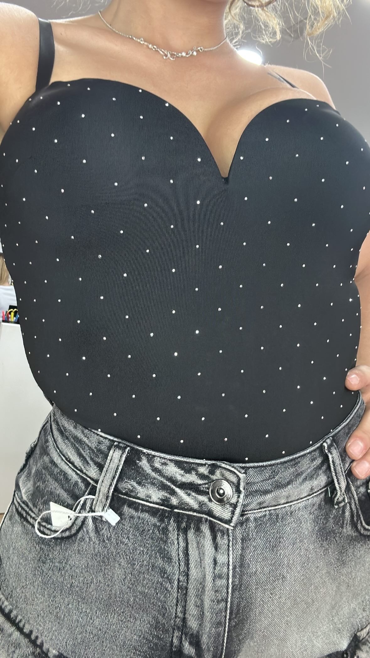 BODY - SCOLLO A CUORE - SWAROVSKI - NERO