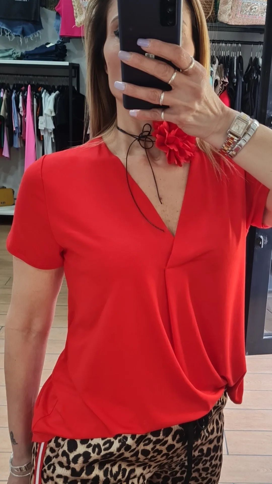 MAGLIA - COTONE - SCOLLO A V - MORBIDA - ROSSA