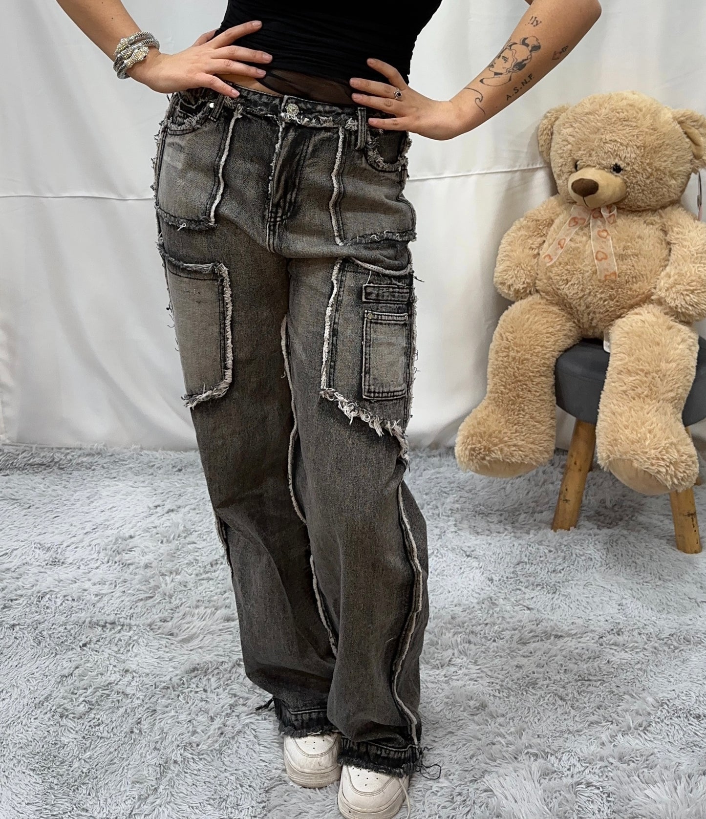 CARGO “PARTICOLARE” in DENIM GRIGIO SFRANGIATO