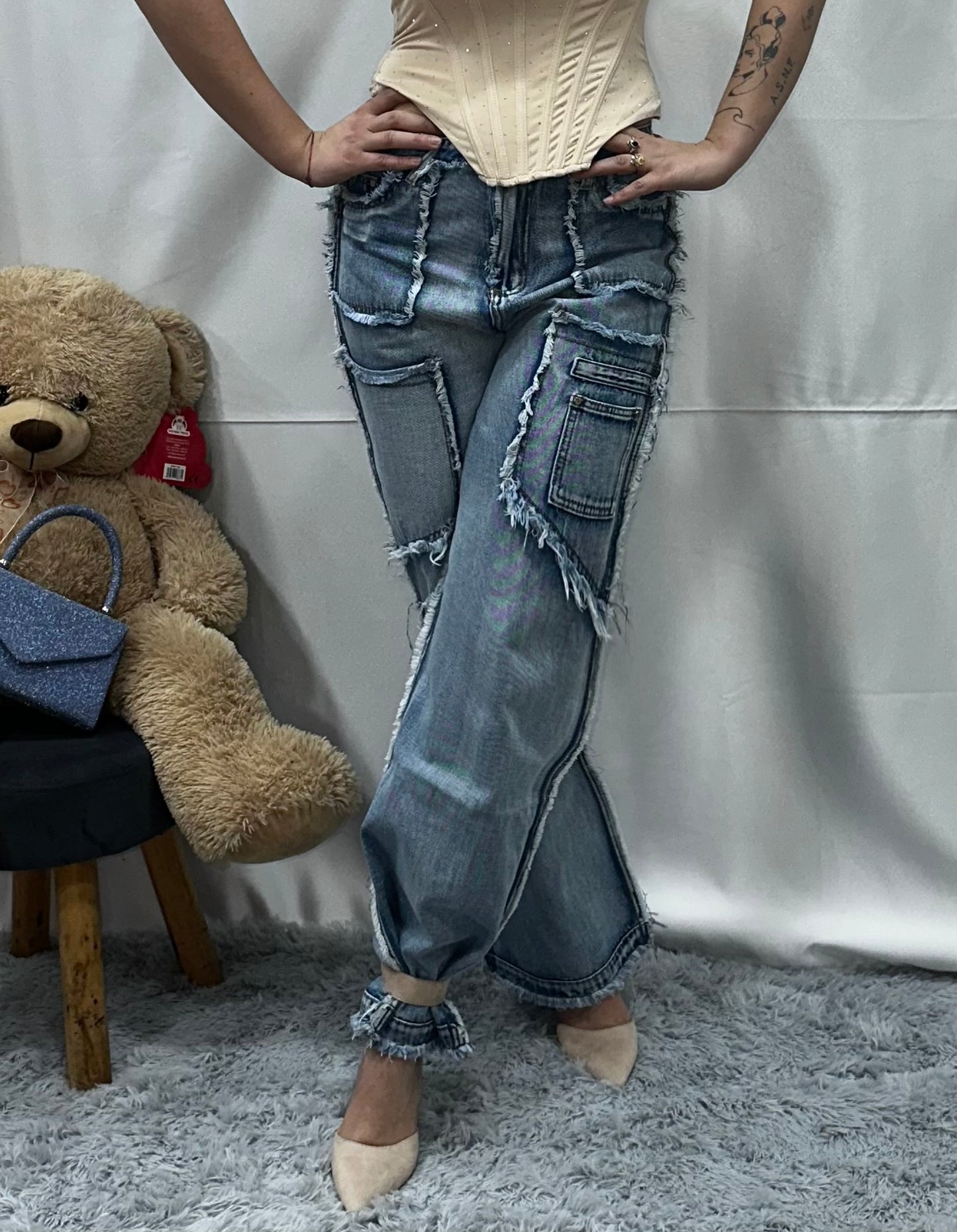 CARGO “PARTICOLARE” in DENIM CHIARO SFRANGIATO