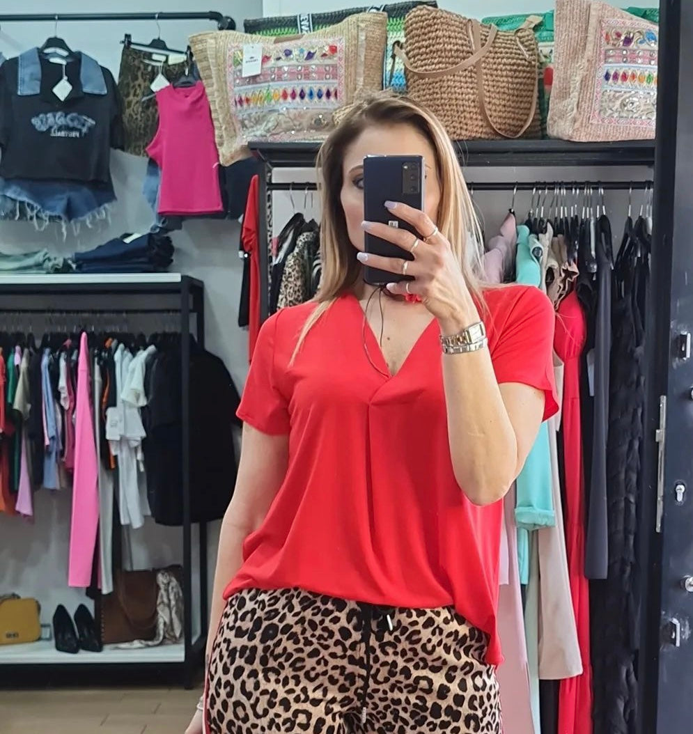 MAGLIA - COTONE - SCOLLO A V - MORBIDA - ROSSA