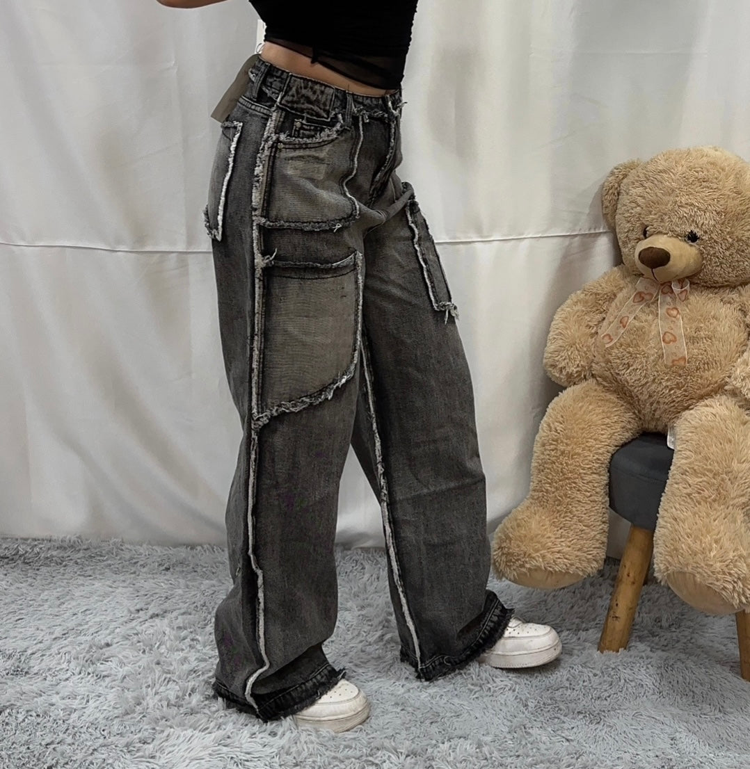 CARGO “PARTICOLARE” in DENIM GRIGIO SFRANGIATO