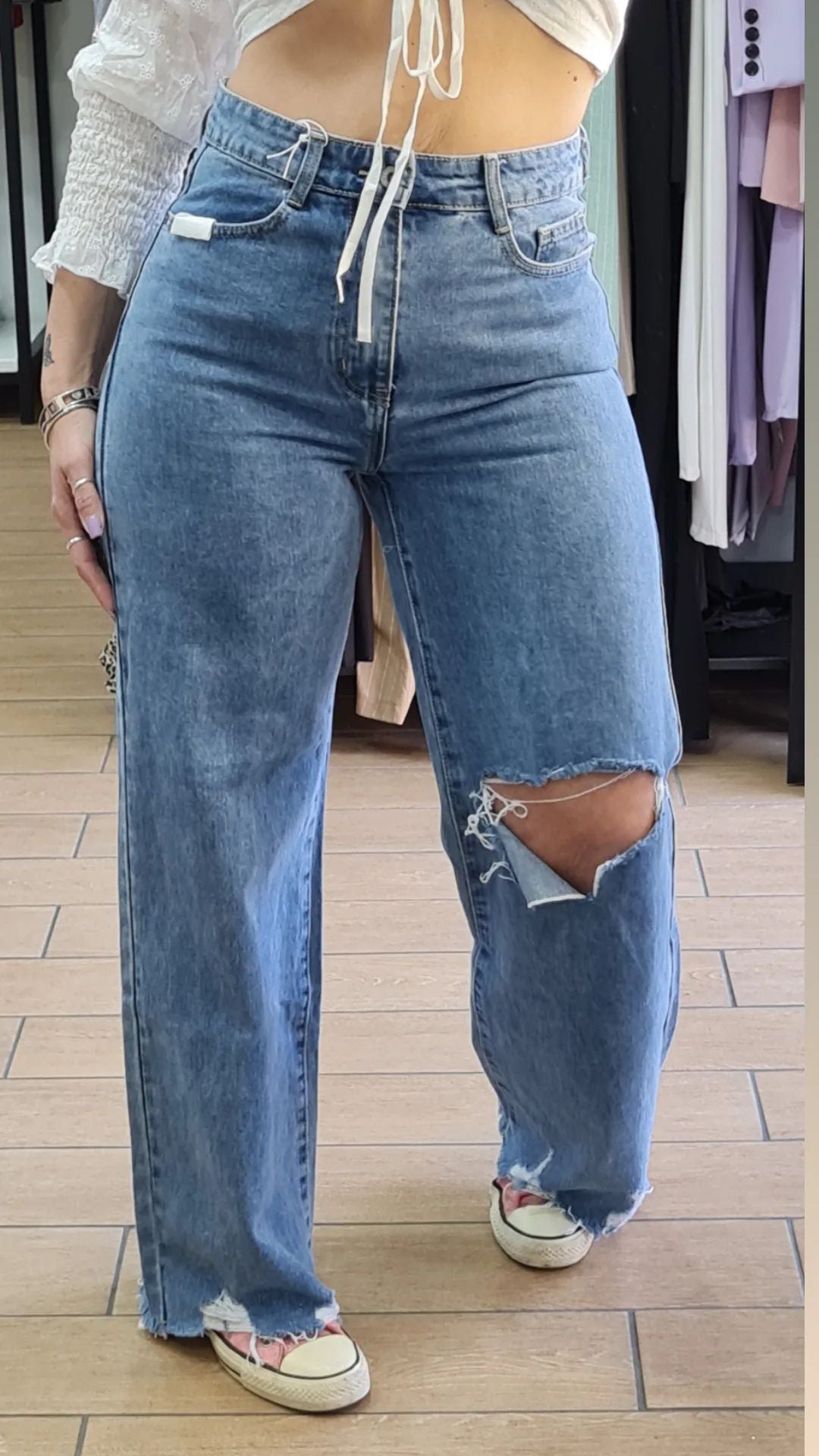 JEANS - GAMBA LARGA - DENIM CHIARO - CON STRAPPO