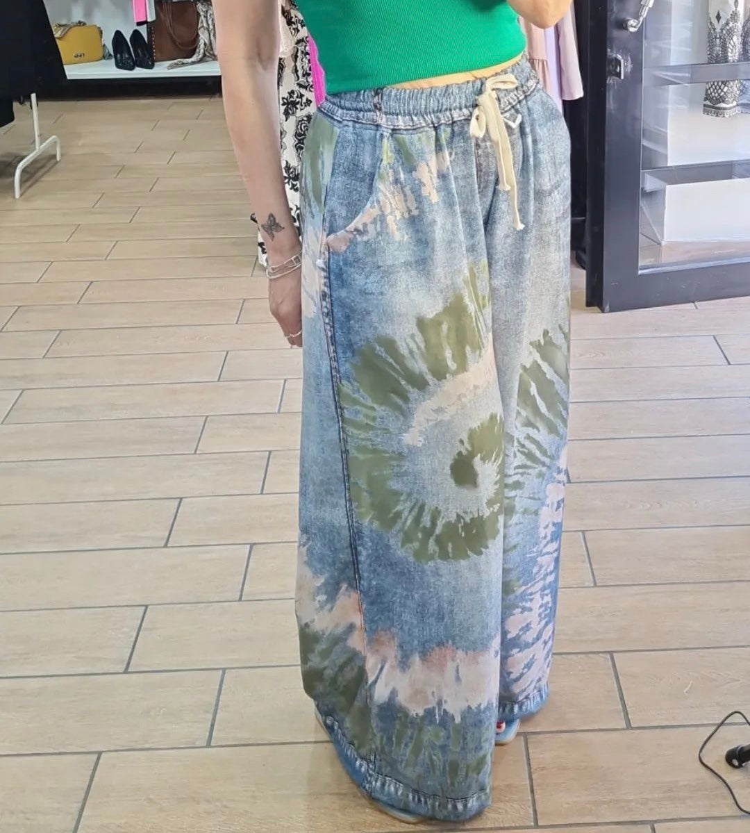 PANTALACCIO FAKE JEANS CON FANTASIA ASTRATTA
