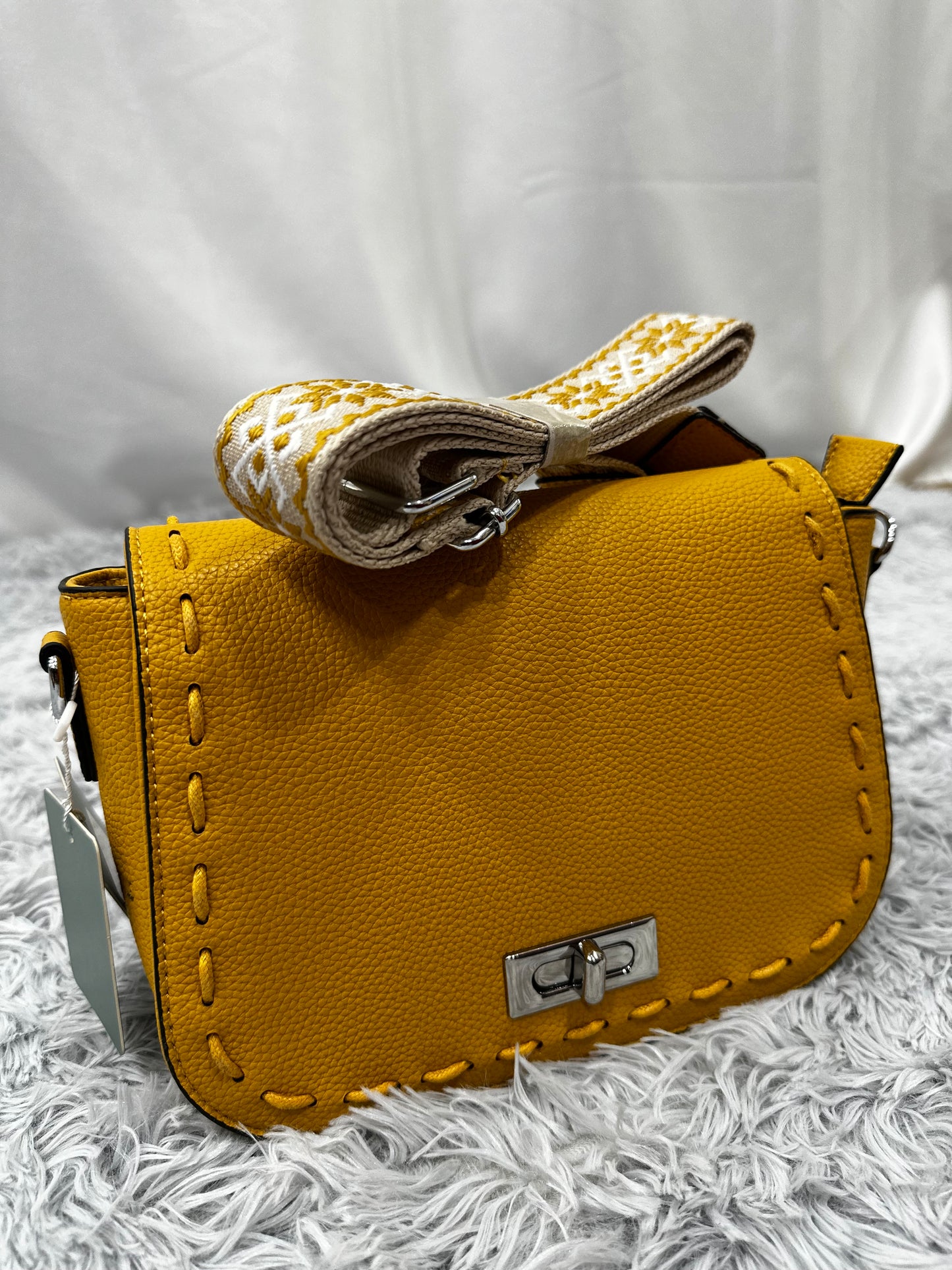 BAG MIDI in PELLE RUVIDA - GIALLO OCRA