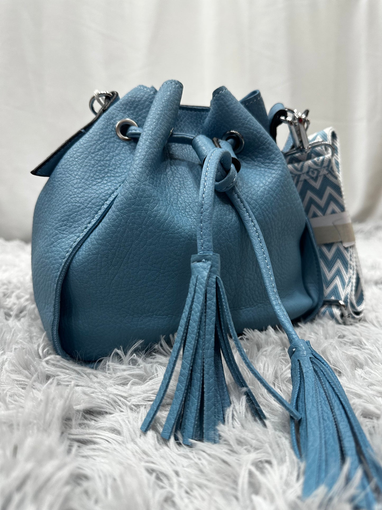 MINI BAG SACCHETTO in PELLE RUVIDA - AZZURRO