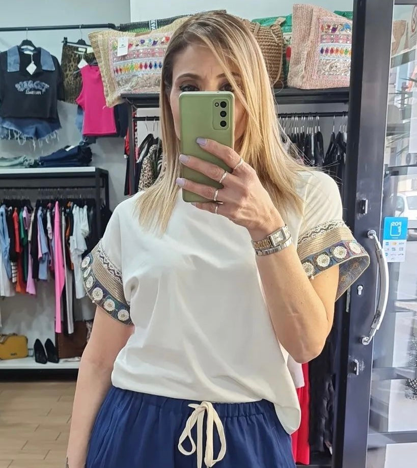 SHIRT - COTONE - BIANCA - MANICA DECORATA