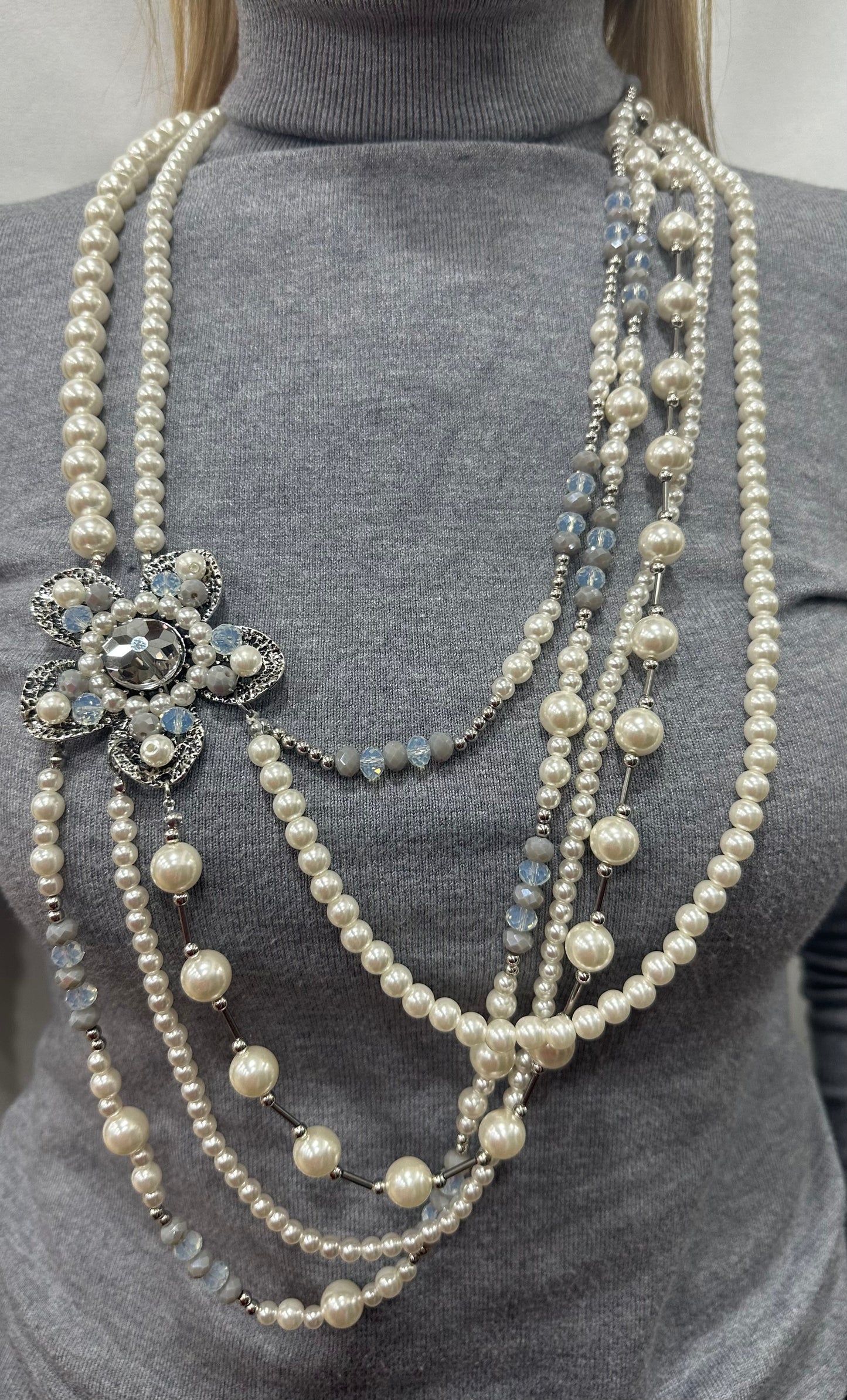 COLLANA EXTRA con PERLE e FIORE SWAROVSKI
