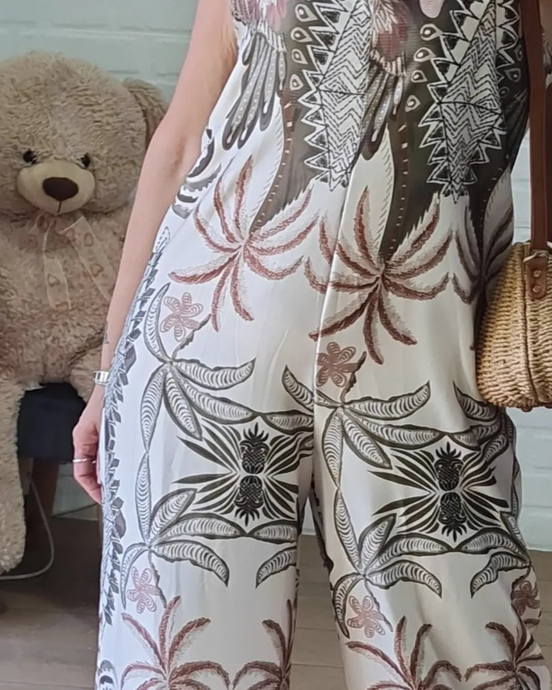 Tuta in raso