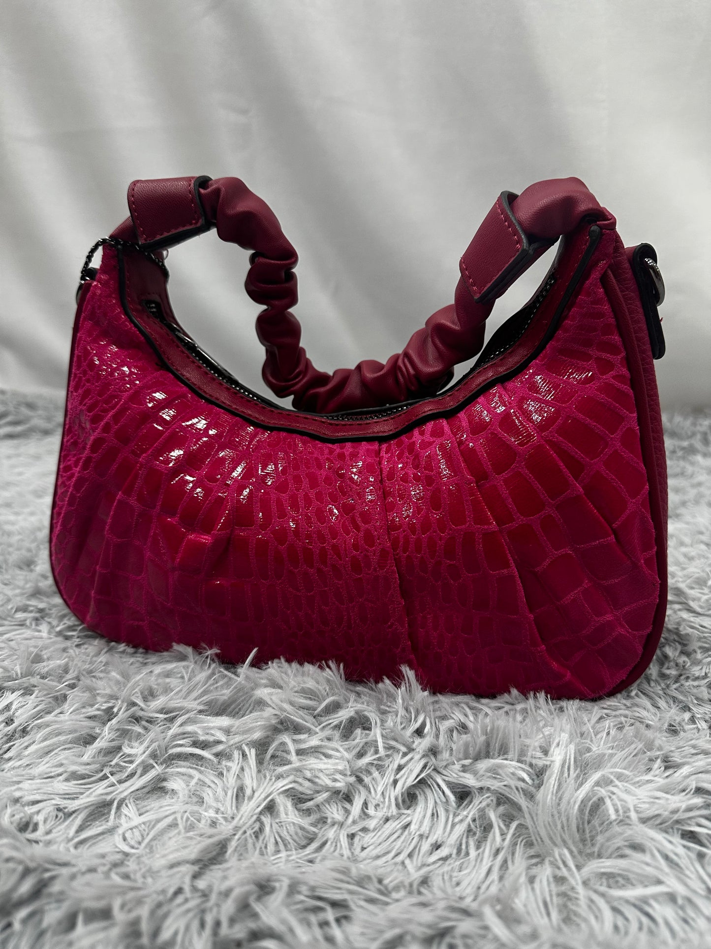 BAG MEZZALUNA PITONATA - FUXIA