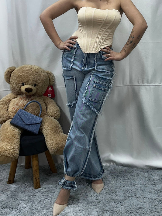CARGO “PARTICOLARE” in DENIM CHIARO SFRANGIATO