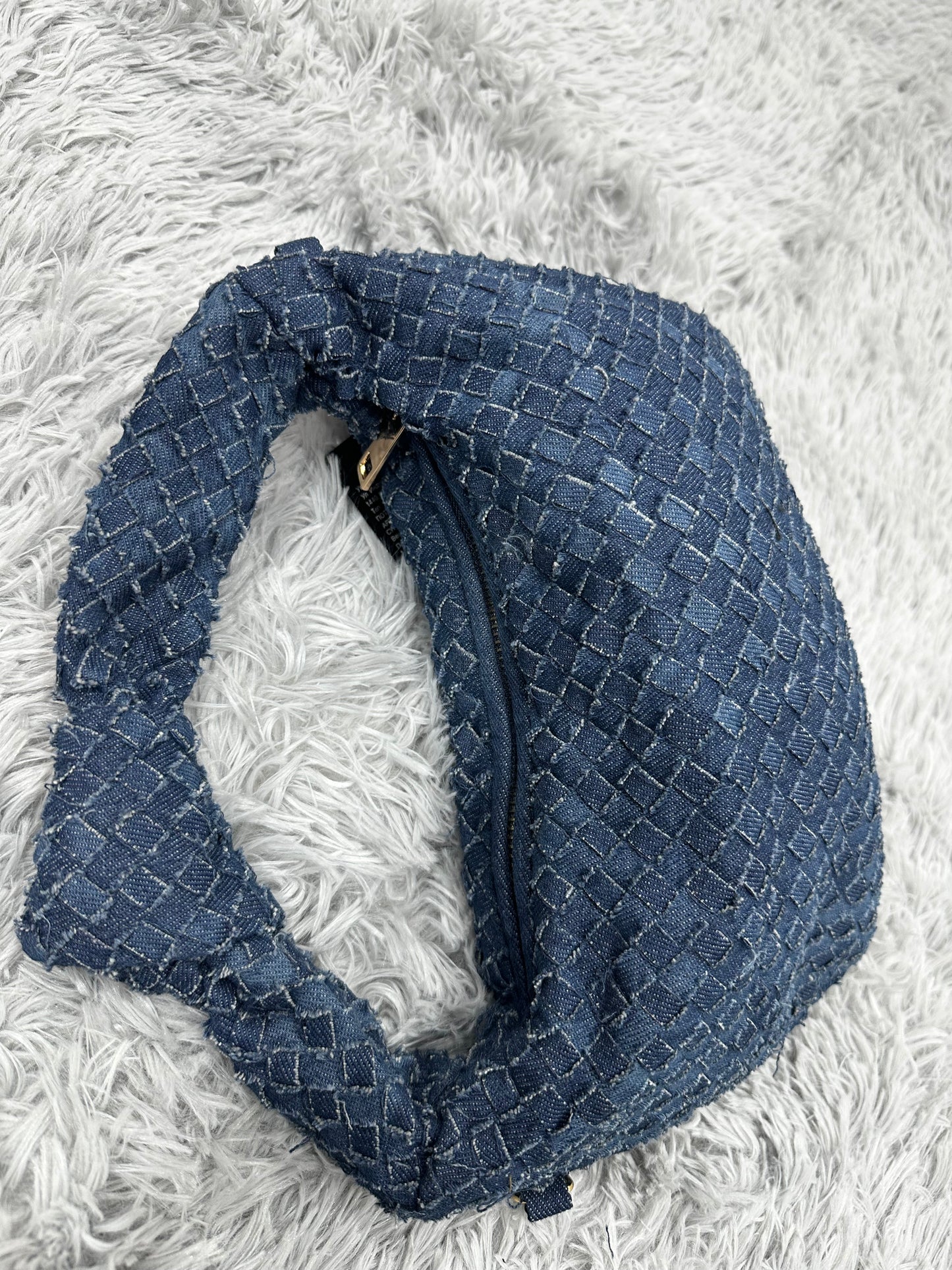 MINI BAG MEZZALUNA INTRECCIATA in DENIM SCURO