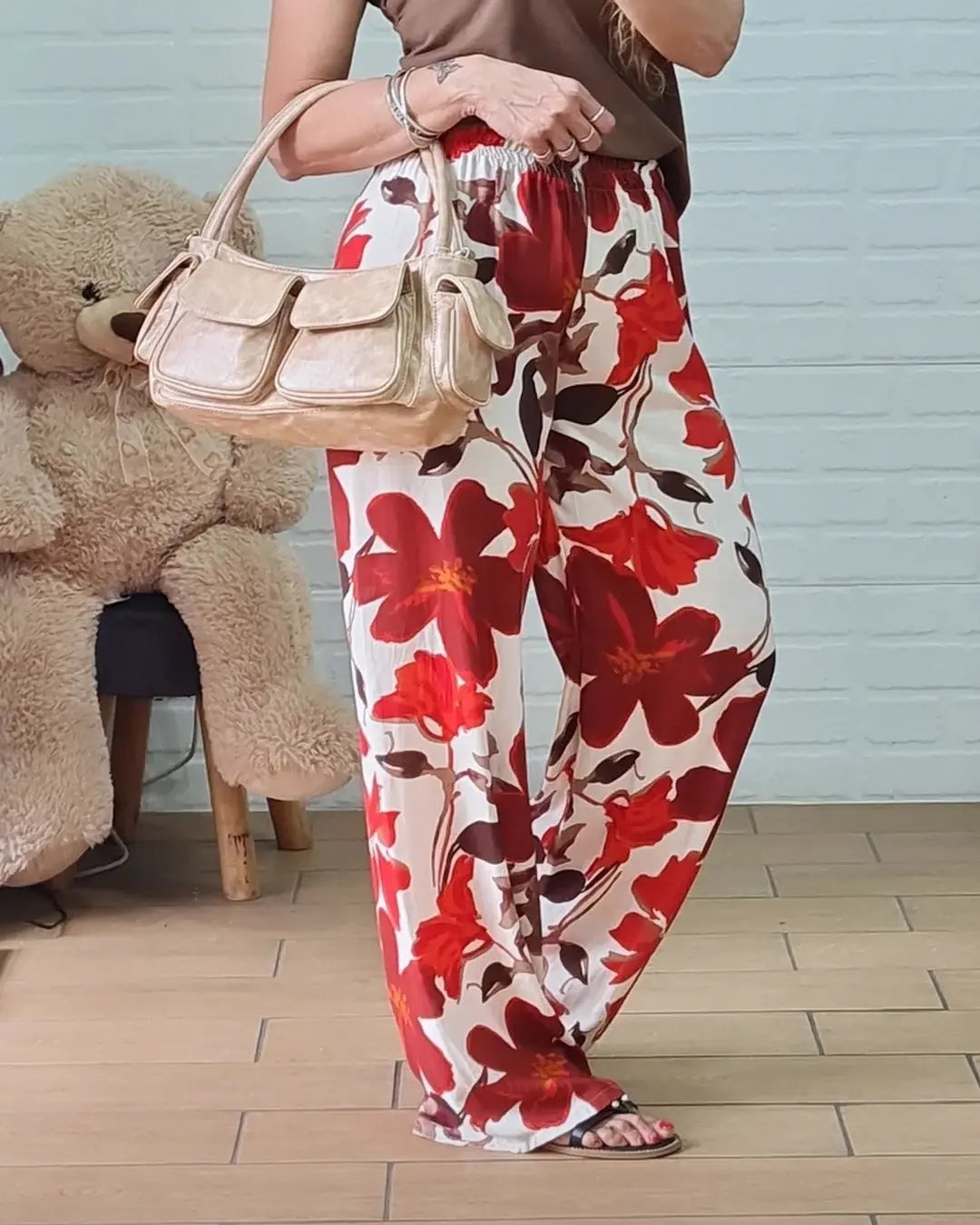 Pantalone flower red